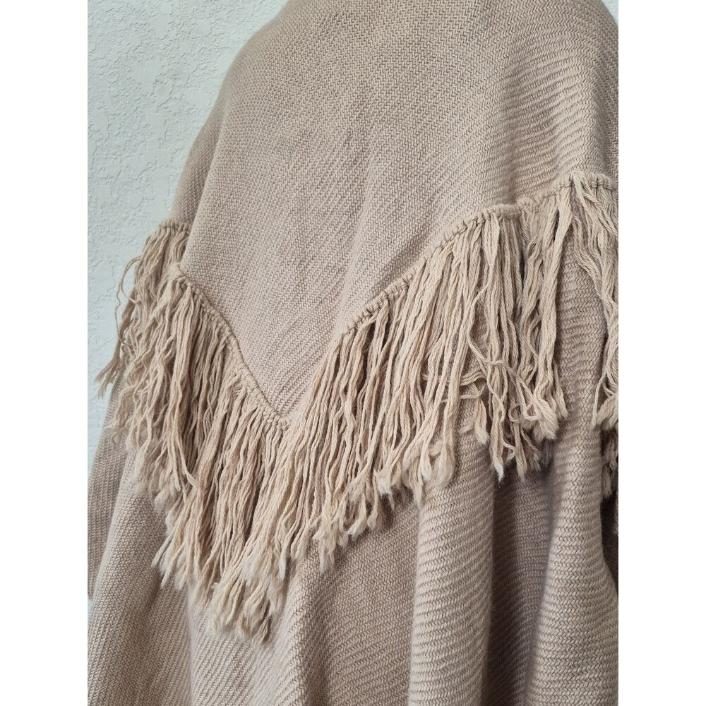 Phinomena 100% Alpaca Handmade Fringe Poncho - Picture 9 of 16